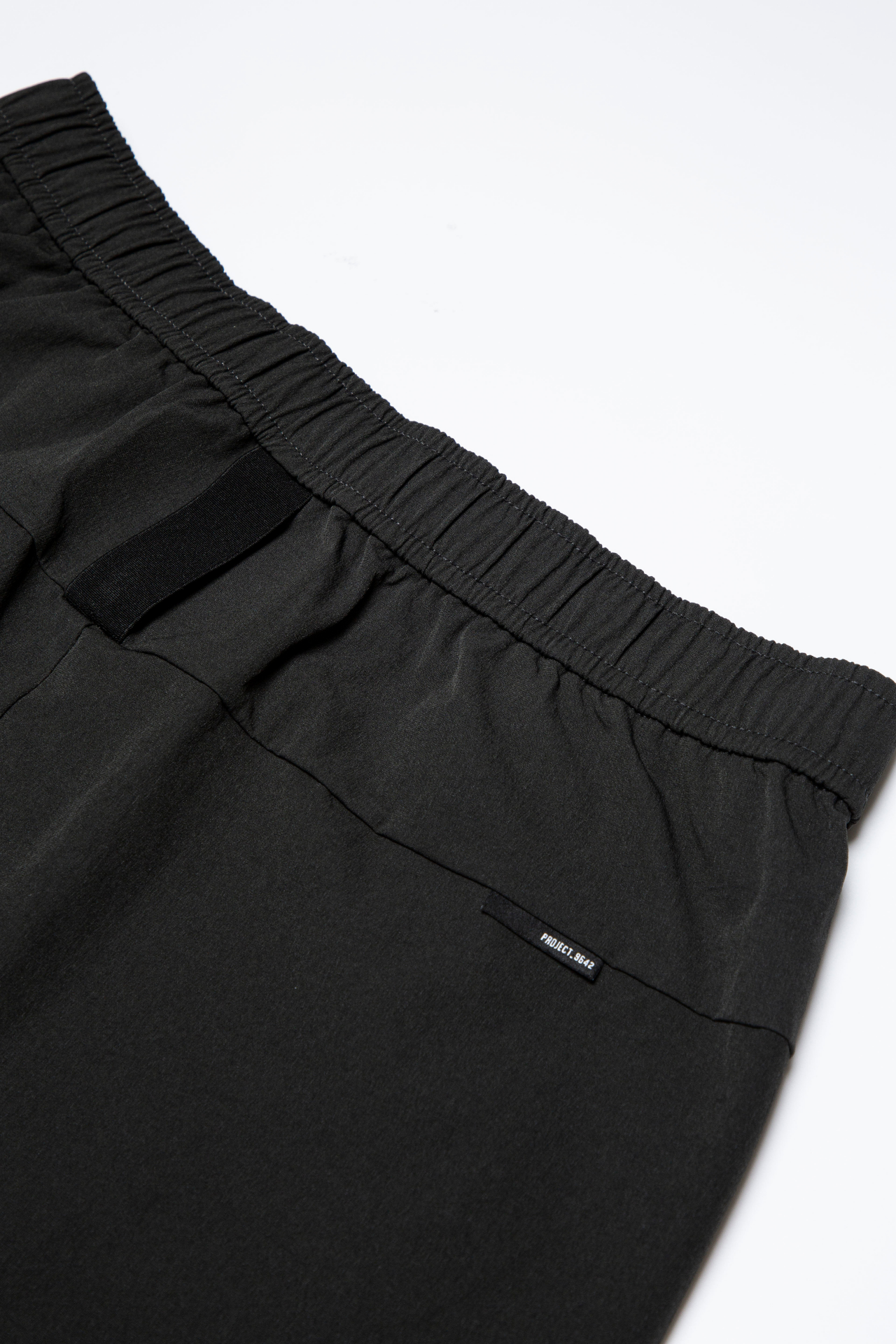 04 / Shorts