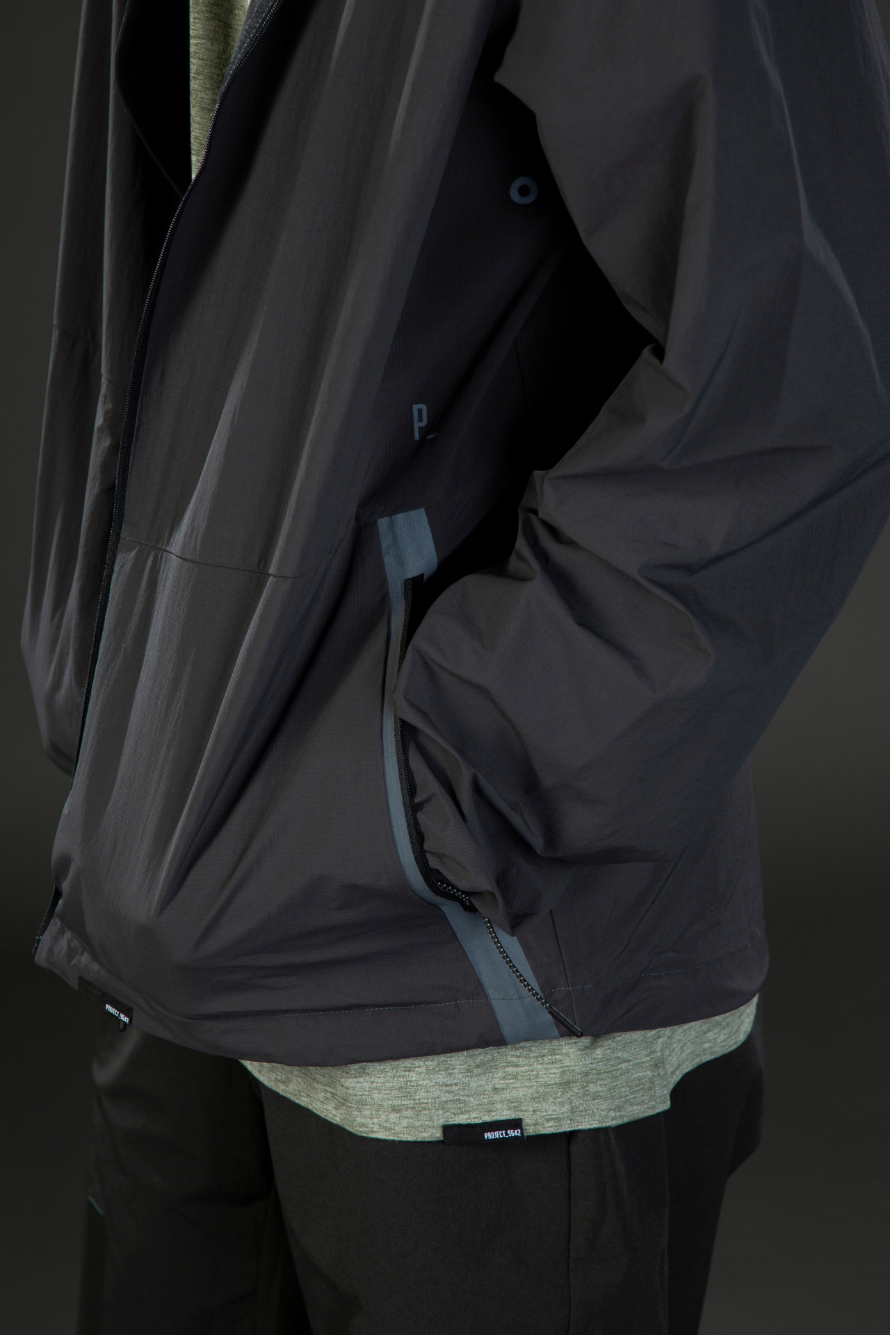 06 / Windbreaker