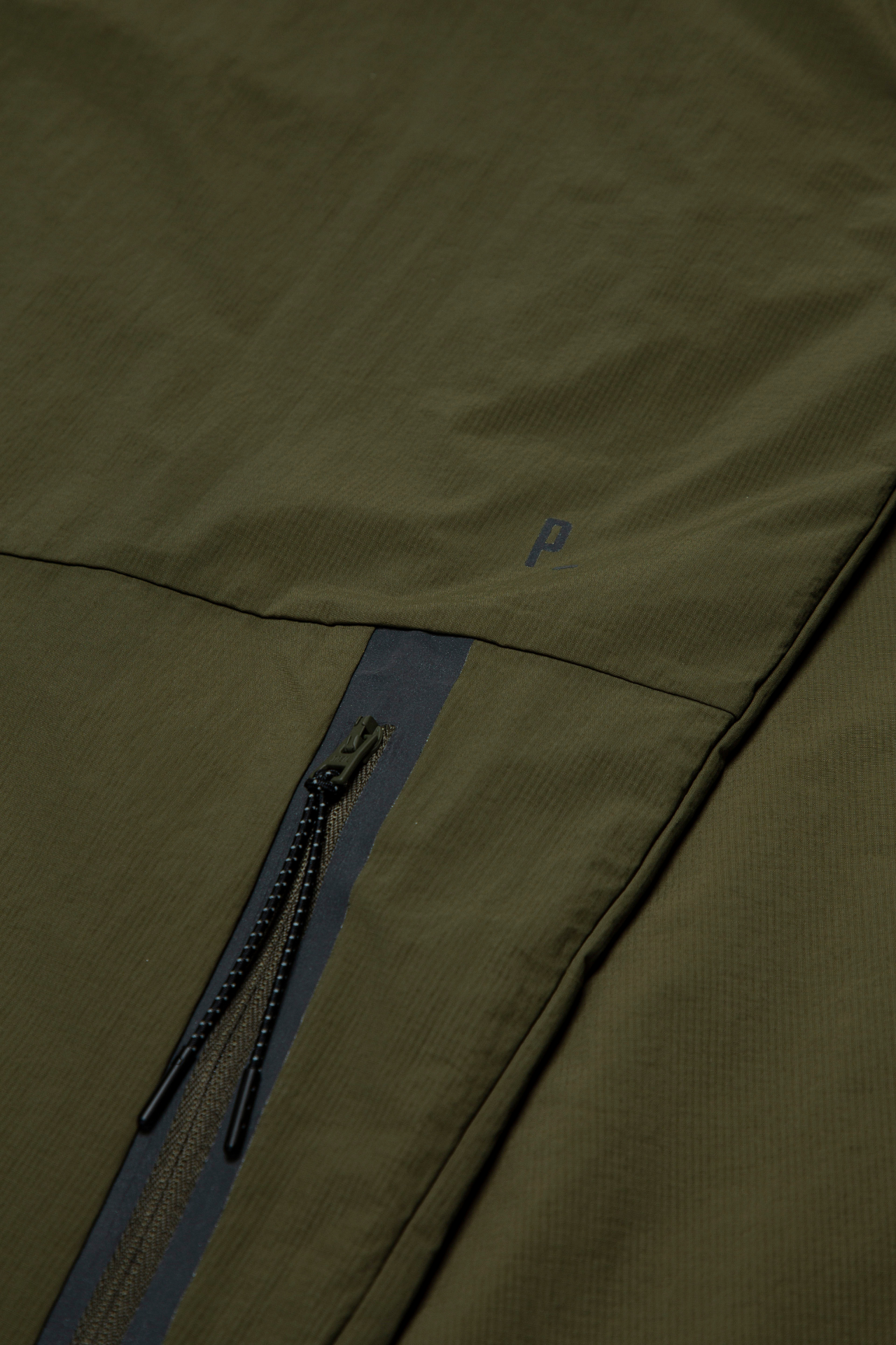 06 / Windbreaker