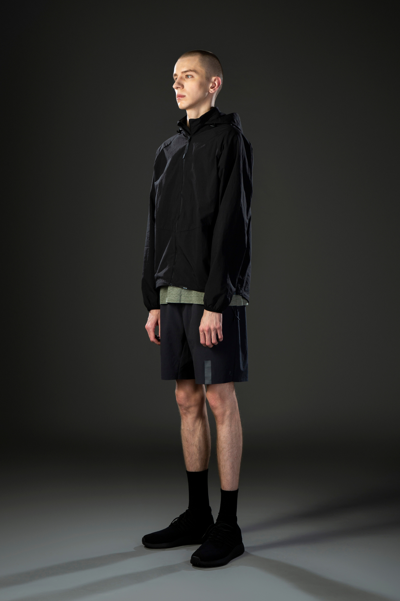 06 / Windbreaker